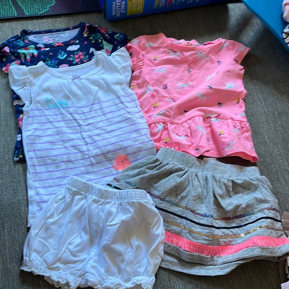 12 M shirt and bottom bundle